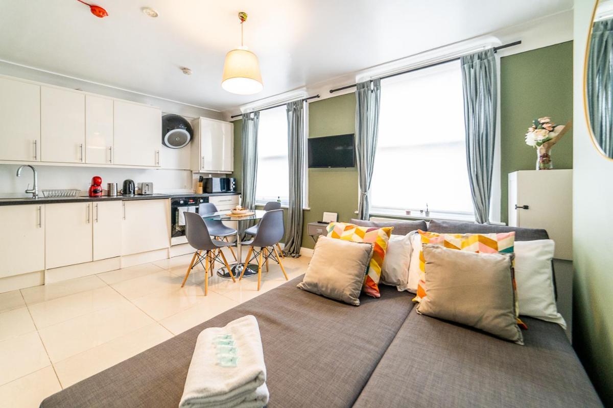 Covent Garden Apartment In Central ลอนดอน ภายนอก รูปภาพ